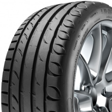 Sebring Ultra High Performance 235/55 R 18 100V